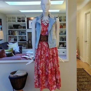 Vintage Garden Party Dress in coral floral