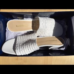 NWT size 8.5 never worn Karen Scott sandals