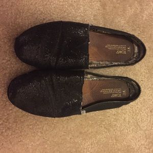 Black glittery toms size 4Y kids