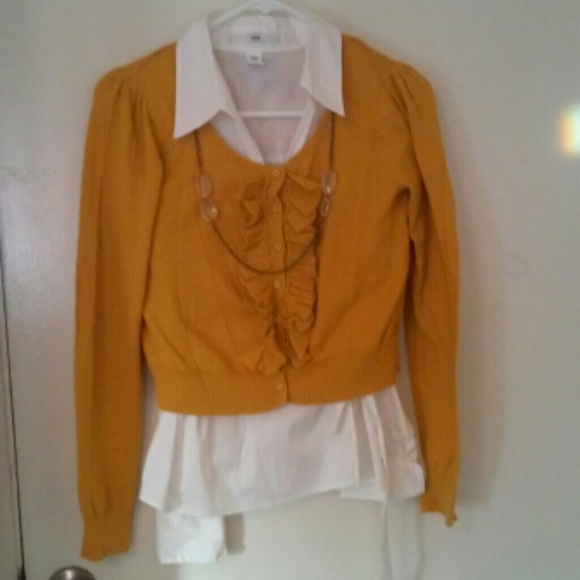 SOLD 🎀!Pretty new Cardigan sweater 100% cotton - Picture 1 of 4