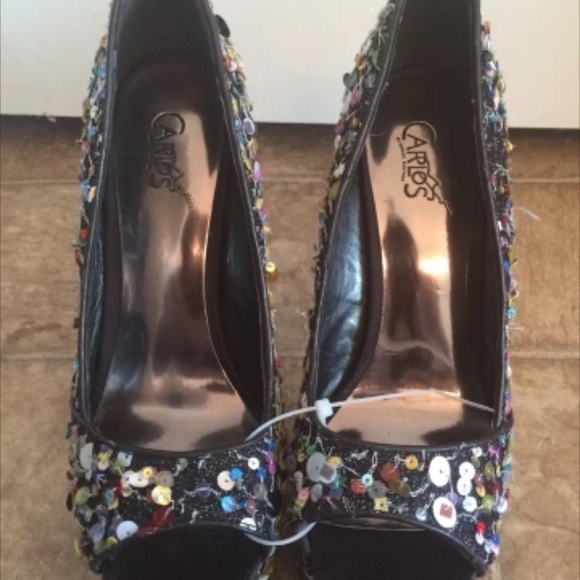 BRAND NEW, NEVER WORN Carlos Santana Pumps🎉