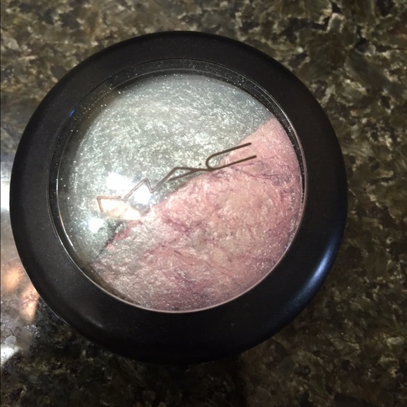 Mac Mineralize Eyeshadow
