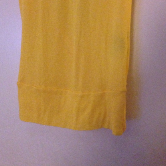 Backless Yellow Tee - Picture 3 of 4