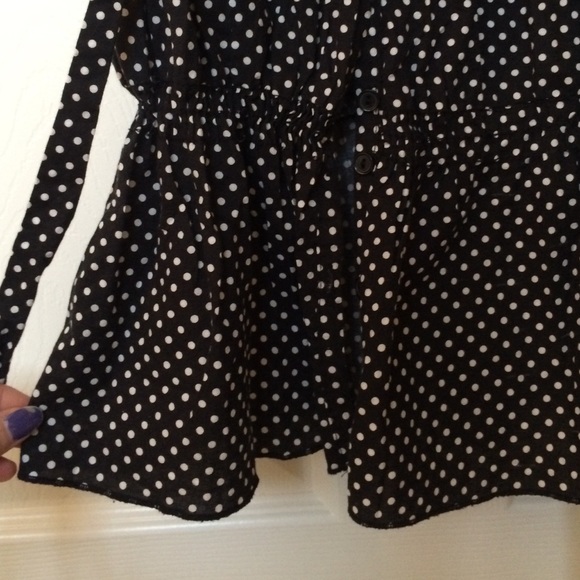 Pagination Grey and White Polka Dot Shirt with Grey Skinny Jeans