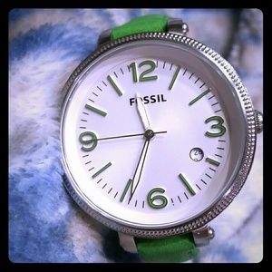 Womans green fossil