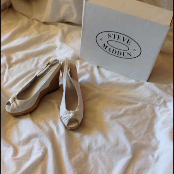 Steve Madden Wedges - Picture 2 of 4