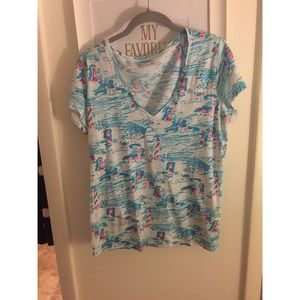 Large "watch out" Vneck