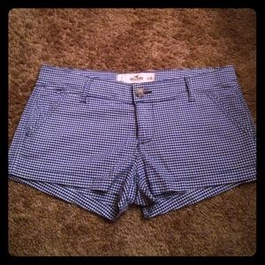 Checkered hollister shorts