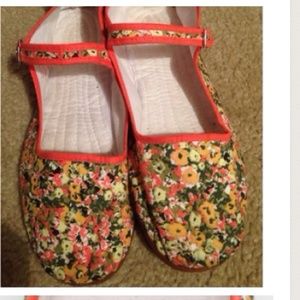 🎉🎉SPRING NEED🎉🎉UO MARY JANES