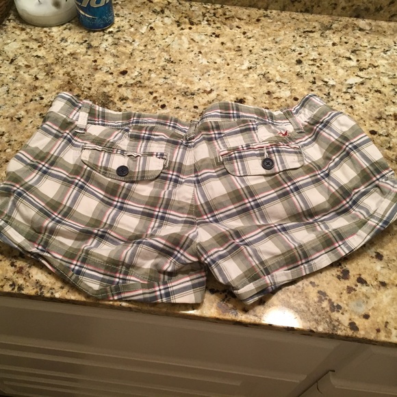 Shorts - Picture 2 of 2