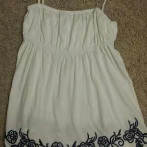 SOLD ON VINTED White tanktop with floral design