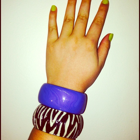 New York & Company bangle bracelets