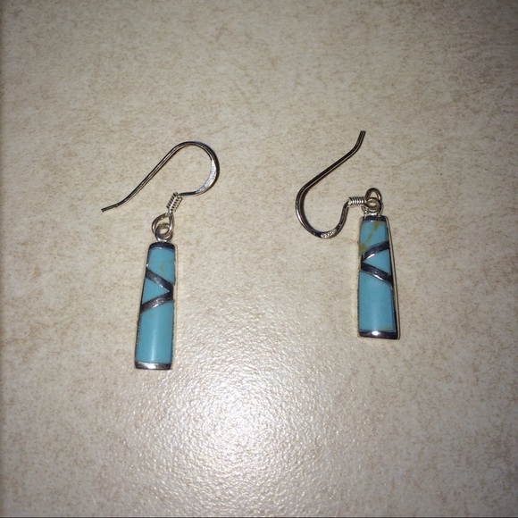 Turquoise & silver hook & dangle earrings - Picture 2 of 2