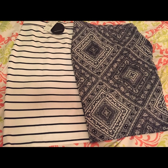 2 Knee length skirts 💕 - Picture 4 of 4
