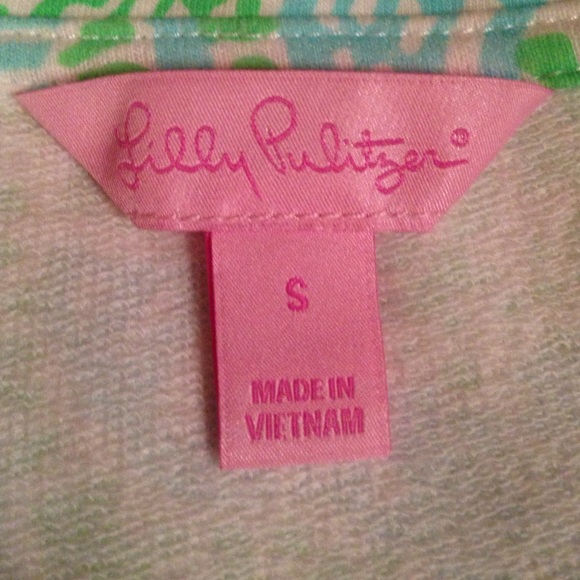 ❌SOLD❌LILLY PULITZER ZIP UP SWEATSHIRT✳️ - Picture 3 of 4