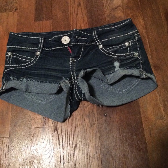 Shorts. - Picture 1 of 2