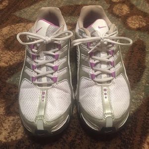 Nike Shocks