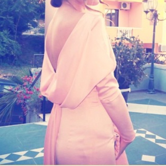 Dress - Picture 2 of 3