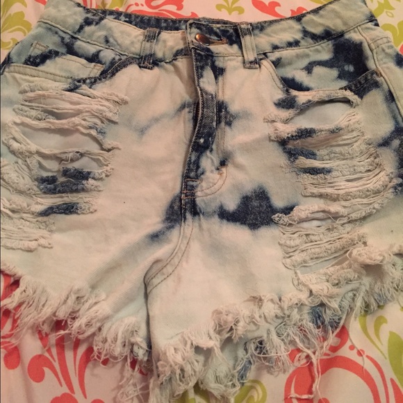 High waist shorts
