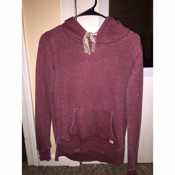 red billabong hoodie