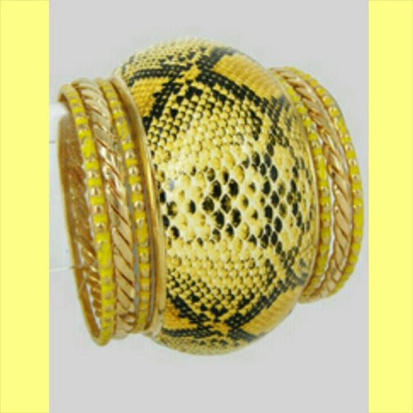 Snake Print Bangles - Picture 3 of 3