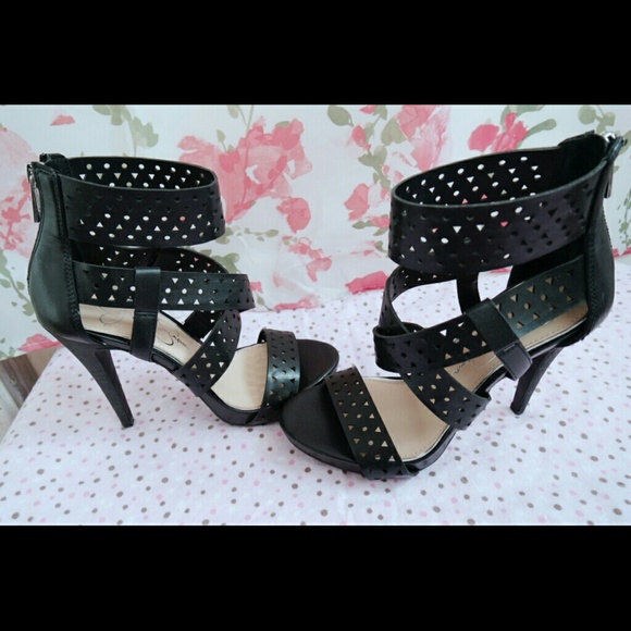 Sold locally - Picture 2 of 4