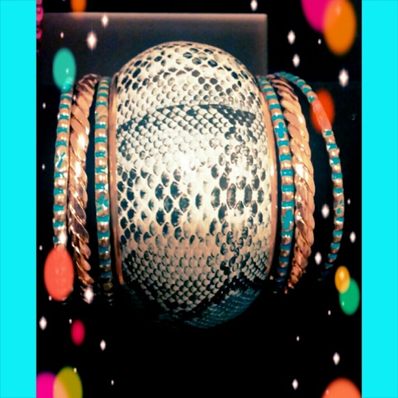 Snake Print Bangles NWOT - Picture 1 of 3