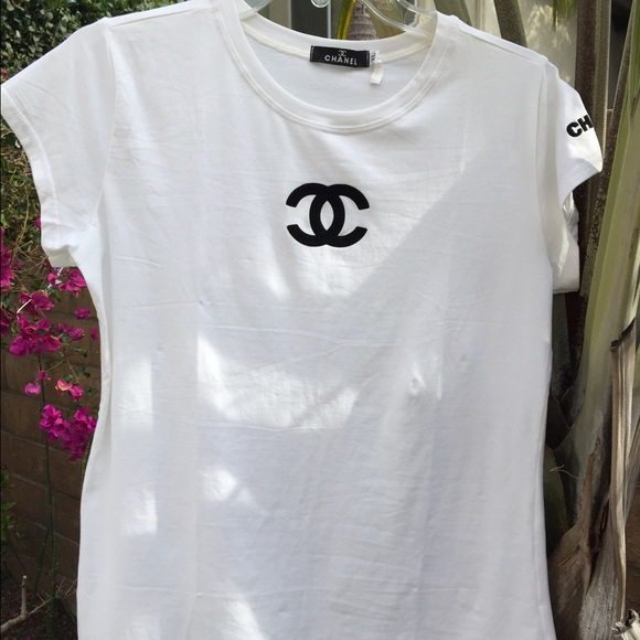 BrAnD NeW CHaNeL wHiTe Tee