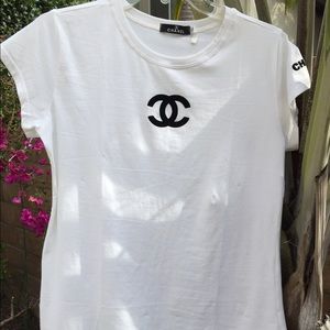 BrAnD NeW CHaNeL wHiTe Tee