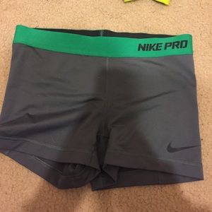 Nike spandex