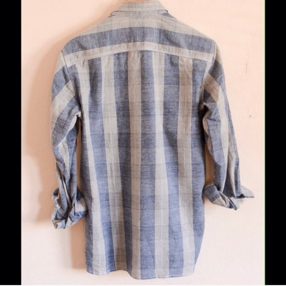 Plaid flannel - Picture 3 of 3