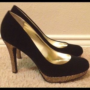 Platforms/Black & Gold