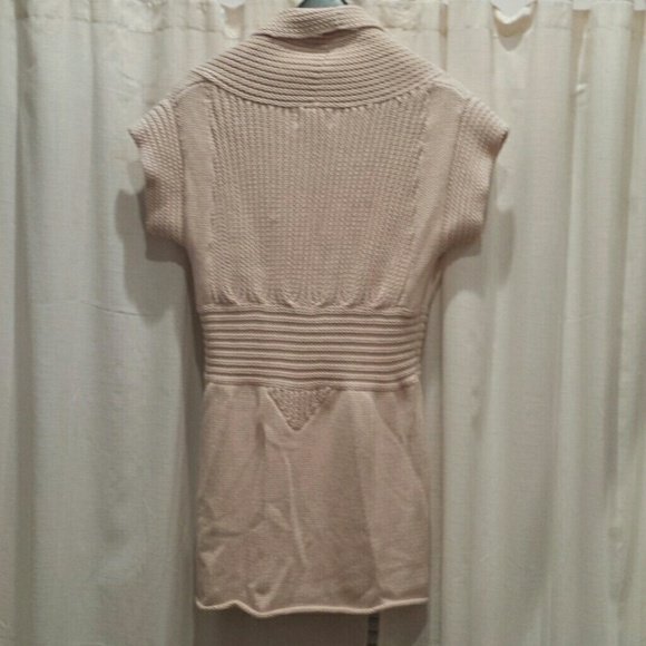 Shae cotton sweater. - Picture 3 of 3