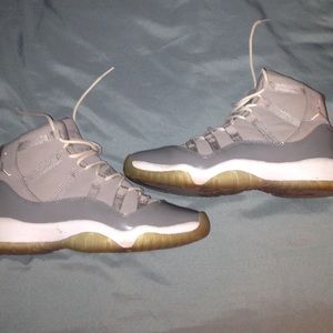 Cool Greys, Jordan 11's🏁