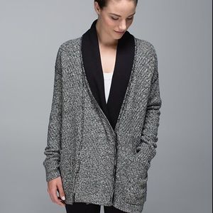ISO Lululemon Post Cardi Size 4