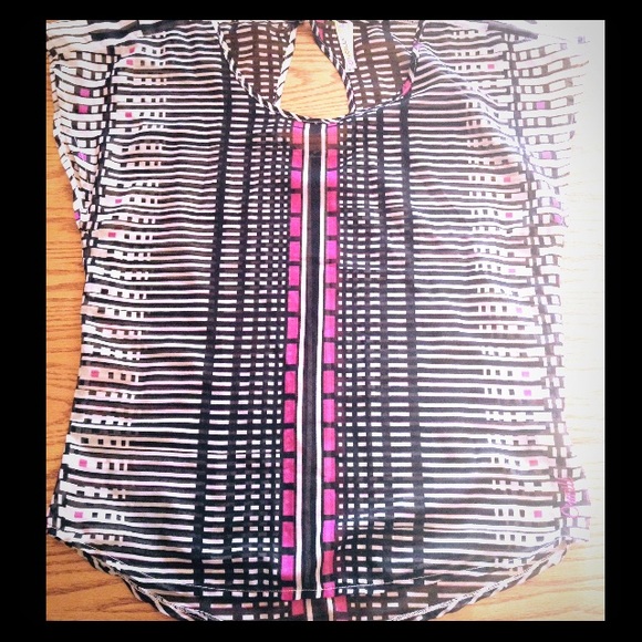 O'Neill Tops - Sheer chiffon blouse