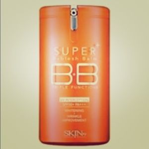 Super + Triple Funct. BB Beblish cream anti wrinkl