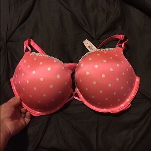 Victoria secret miraculous plunge bra size 38 C