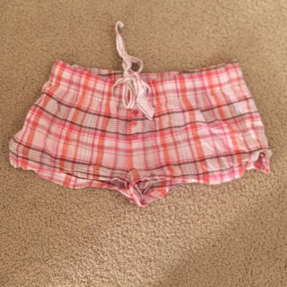 Aeropostale pink shorts