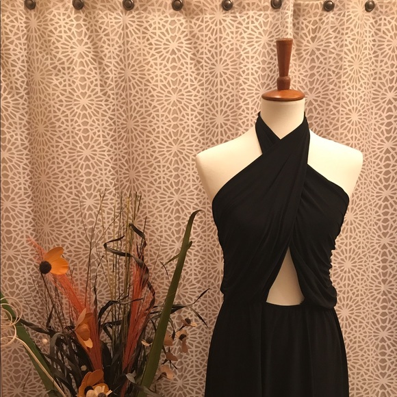 🆕 Sexy Criss Cross LBD - Picture 4 of 5