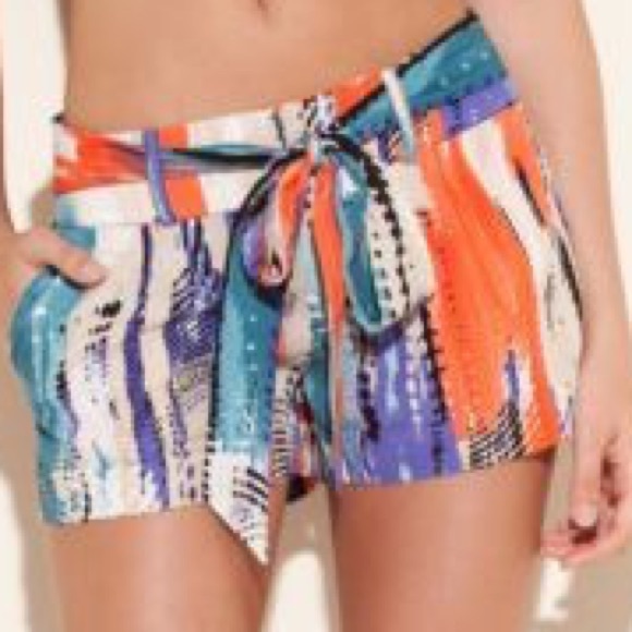 NWT guess shorts!