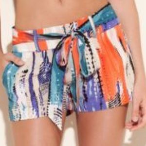 NWT guess shorts!