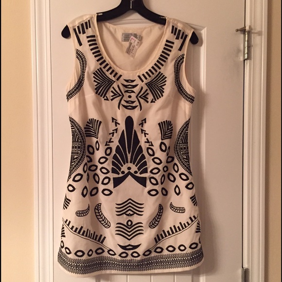 ❤️FINAL REDUCTION❤️Beautiful Aztec Style Dress - Picture 1 of 8