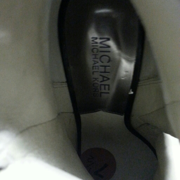 Michael kors Black leather open toed booties - Picture 2 of 4