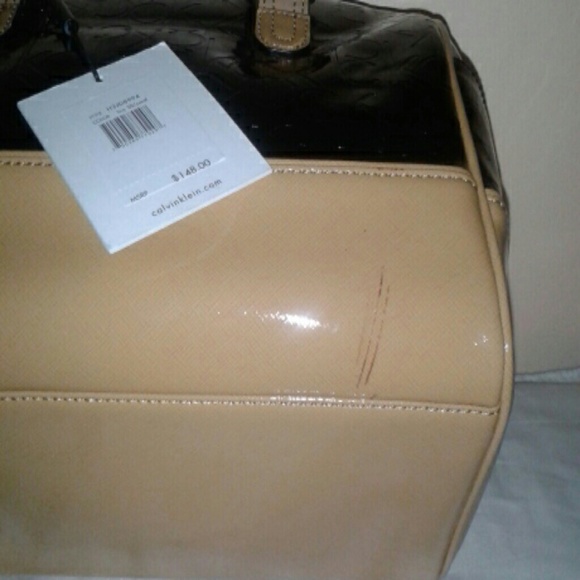 "SOLD OUT" CK HANDBAG - Picture 3 of 4