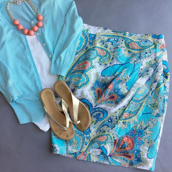 Linen Tulip Hem Skirt