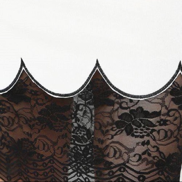 🆕 Classy Black and White Scalloped Dress - Picture 3 of 3