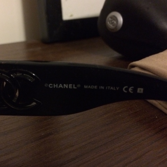 CHANEL aviator style sunglasses main image 3