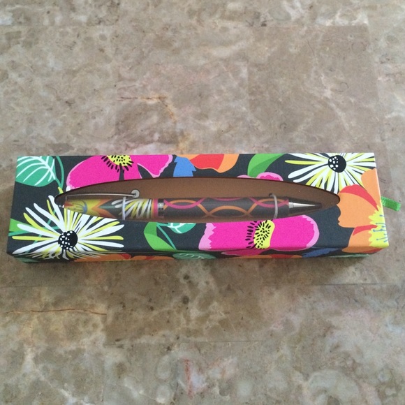 ❗️SOLD❗️Vera Bradley Jazzy Blooms Ballpoint Pen