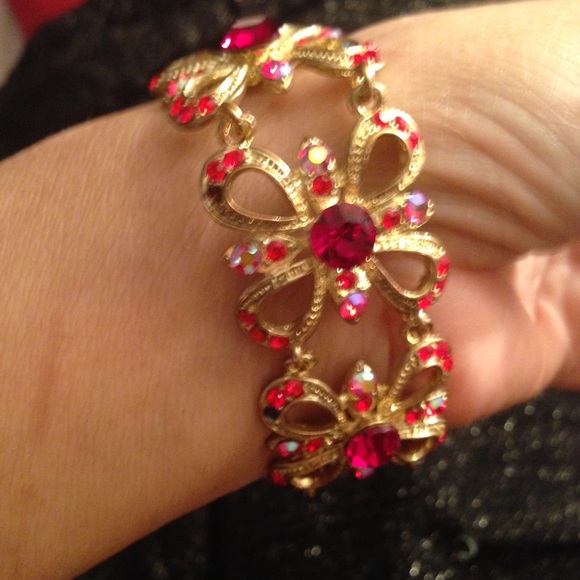 ๐๐one set bracelet๐๐ - Picture 2 of 3